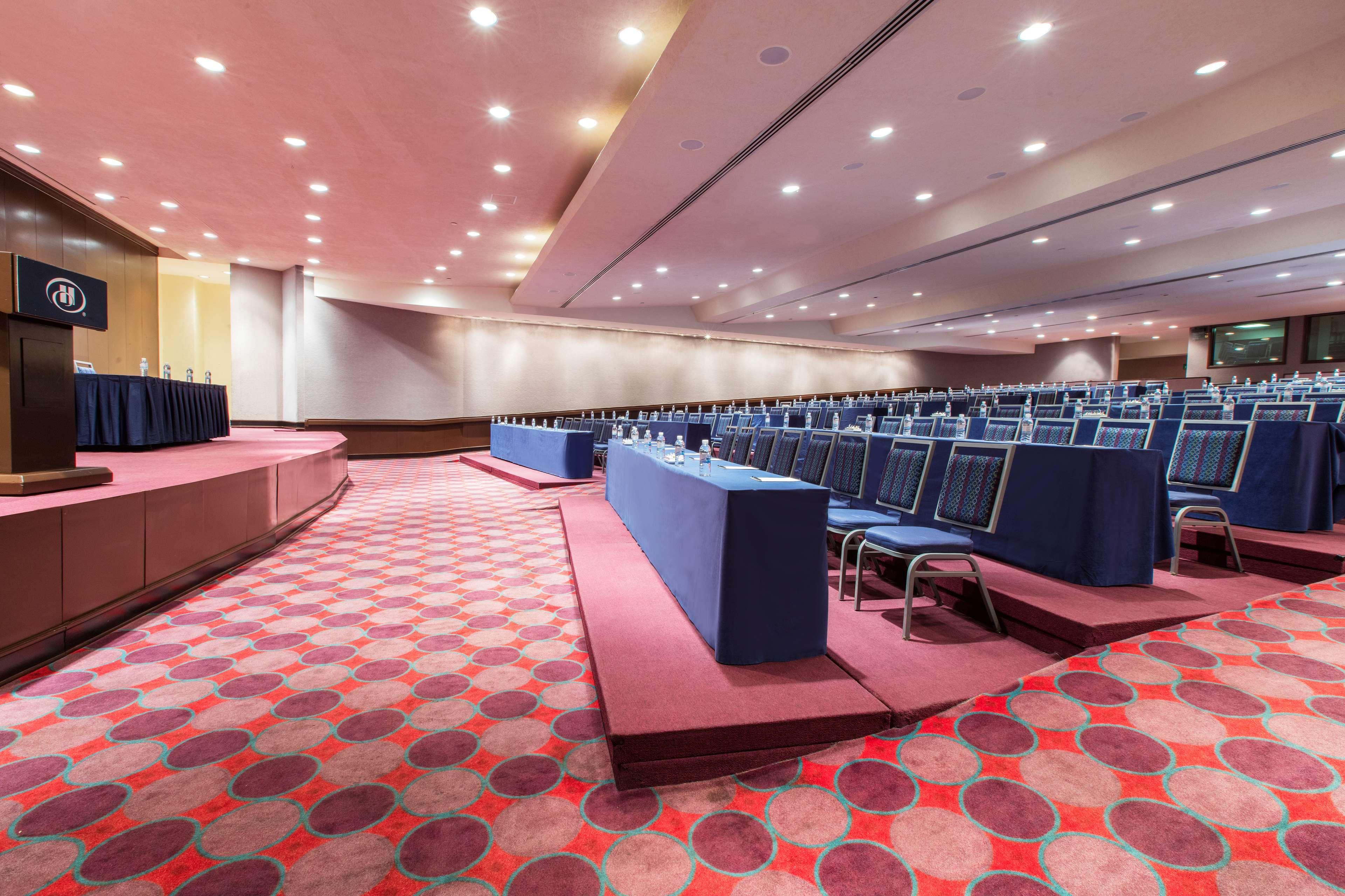 Barcelo Guadalajara Ξενοδοχείο Εξωτερικό φωτογραφία The European Parliament's conference room