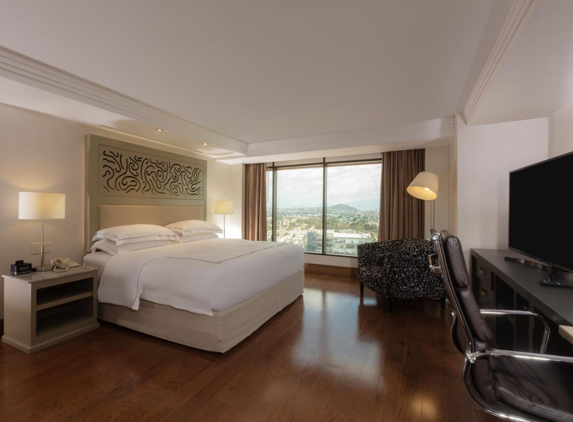 Barcelo Guadalajara Ξενοδοχείο Εξωτερικό φωτογραφία Deluxe Room